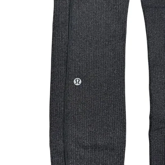 LULULEMON Speed Up Tight 28" Sz 4 Power Luxtreme Variegated Knit lack Heathered - Picture 10 of 12